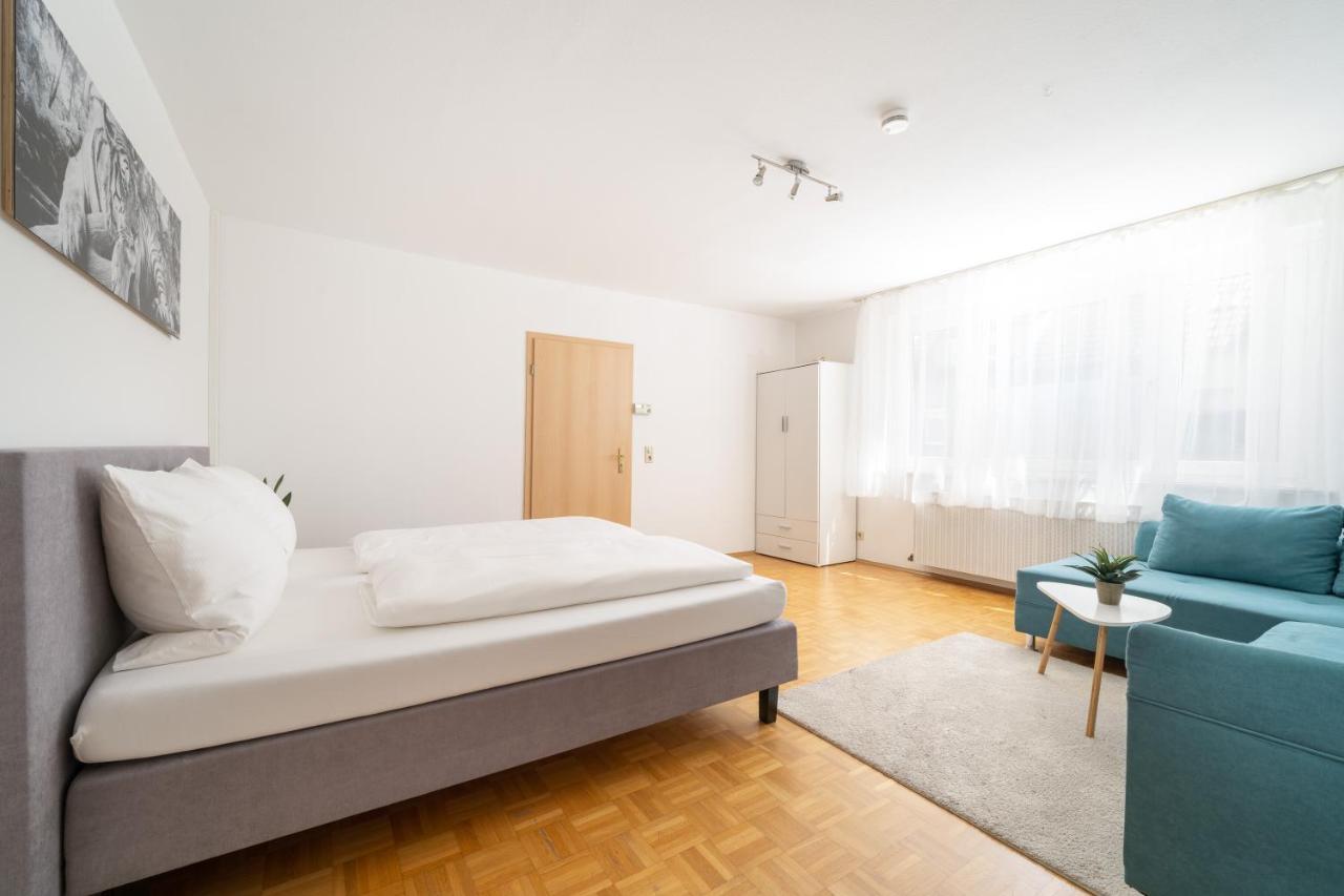 Unique: 2 Zi. Wohnung Im Herzen Von Schwenningen Mit Terasse Eg วิลลิงเงน-ชเวนนิงเงน ภายนอก รูปภาพ